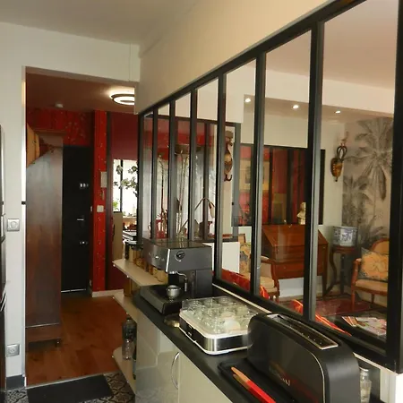 Deux Pieces De Standing, Climatise *