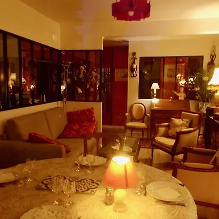 Deux Pieces De Standing, Climatise Париж